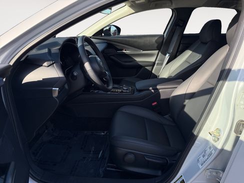 Certified 2025 MAZDA CX-30 AWD 2.5 S w/ Select Sport Pkg image 10