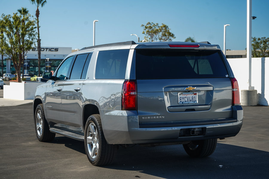 Used 2020 Chevrolet Suburban LT w/ Max Trailering Package RWD image 6