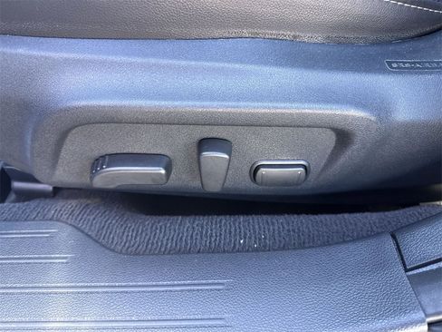 Used 2018 Subaru Legacy 2.5i Limited image 10