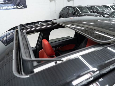 Used 2024 BMW X1 w/ M Sport Line w/ Premium Package image 54