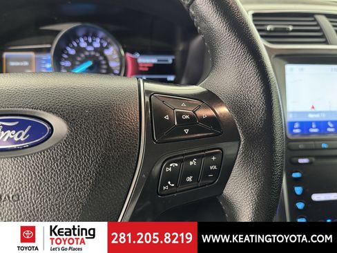 Used 2019 Ford Explorer Limited w/ Class III Trailer Tow Package FWD image 27