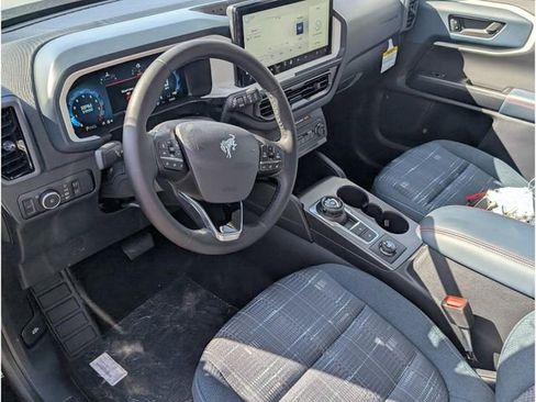 New 2025 Ford Bronco Sport Heritage w/ Convenience Package image 12