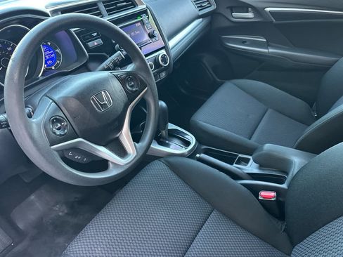 Used 2019 Honda Fit LX image 11
