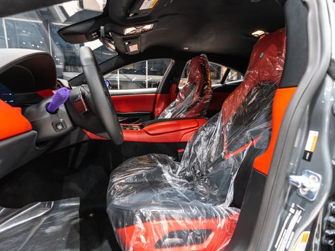 Used 2025 Karma Revero Luxury image 24