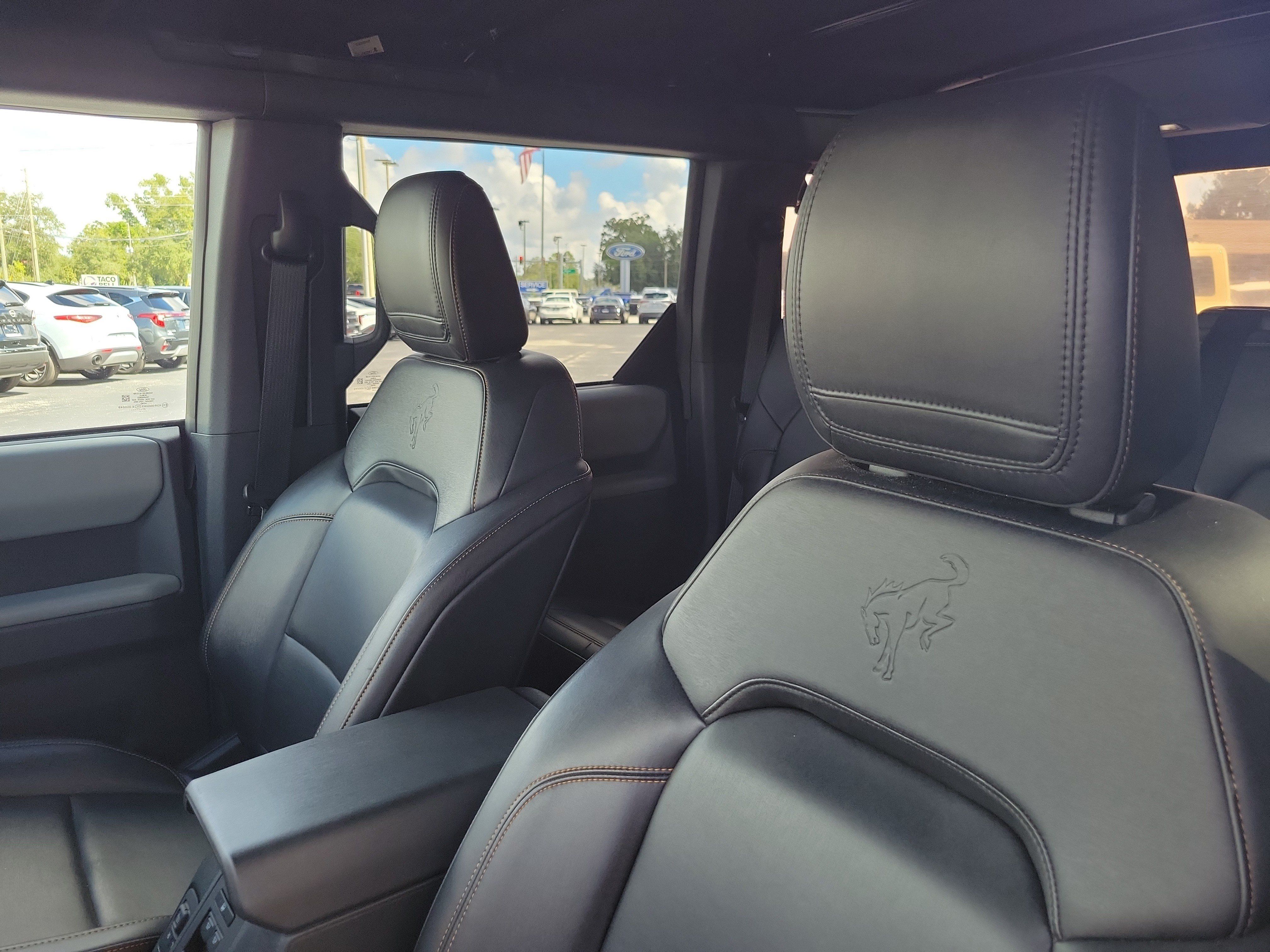 Used 2021 Ford Bronco Badlands AWD/4WD image 9
