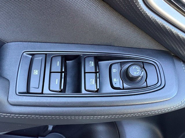 Used 2023 Subaru Forester Premium AWD/4WD image 18