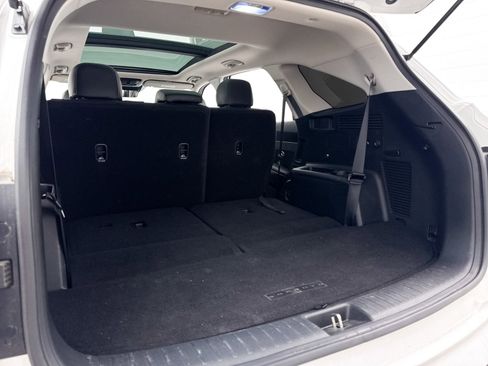 Used 2022 Kia Sorento S w/ Panoramic Sunroof Package image 32