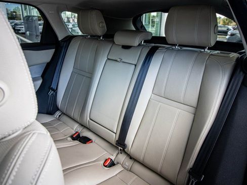 Used 2020 Land Rover Range Rover Velar S image 46