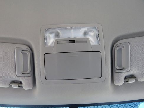 Used 2014 Toyota Camry LE FWD image 26
