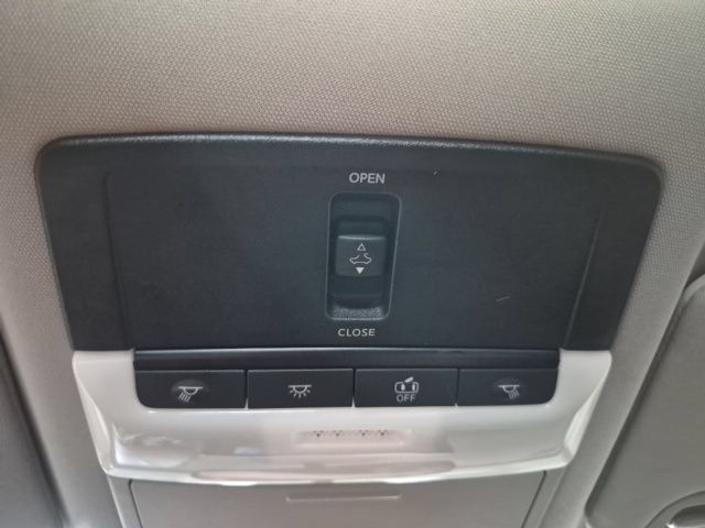 Certified 2025 Nissan Altima 2.5 SR w/ SR Premium Package AWD/4WD image 16
