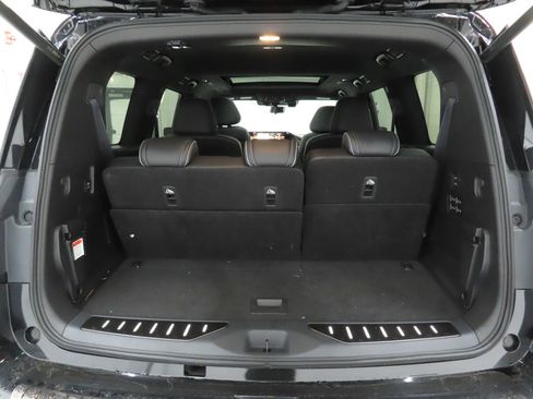 Used 2025 INFINITI QX80 Autograph image 22