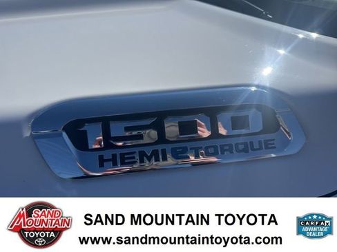 Used 2024 RAM 1500 Laramie image 9