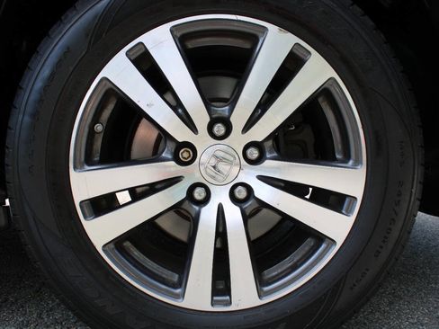 Used 2018 Honda Pilot EX image 20