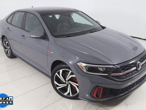 Used 2024 Volkswagen Jetta GLI Autobahn image 17