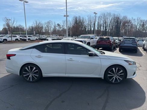 Used 2020 Nissan Altima 2.5 SR image 6