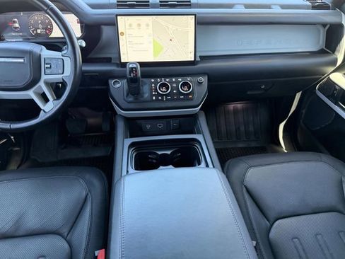 Used 2022 Land Rover Defender 110 X-Dynamic HSE image 19