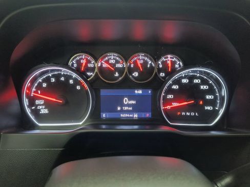 Used 2021 Chevrolet Silverado 1500 LT w/ Z71 Off-Road Package AWD/4WD image 17