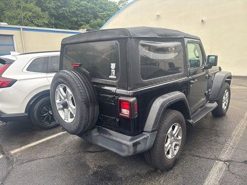 Used 2020 Jeep Wrangler Sport AWD/4WD image 5