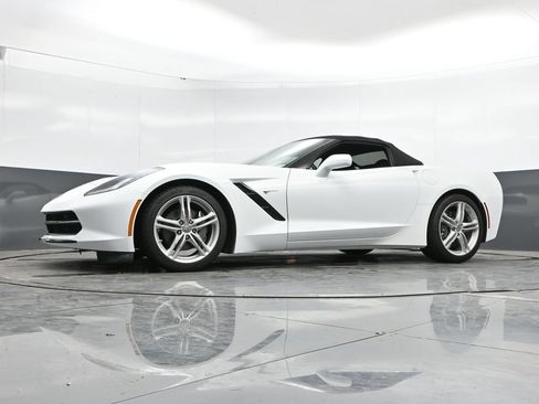 Used 2017 Chevrolet Corvette Stingray Convertible w/ 1LT RWD image 44