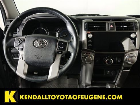 Used 2016 Toyota 4Runner SR5 image 11