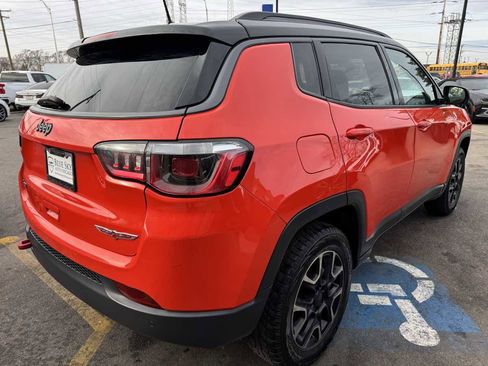 Used 2019 Jeep Compass Trailhawk w/ Cold Weather Group image 5