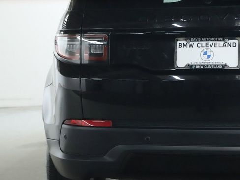 Used 2023 Land Rover Discovery Sport S image 45