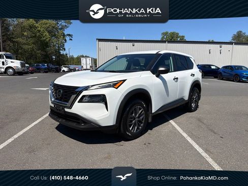 Used 2021 Nissan Rogue S FWD image 1