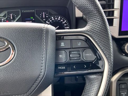 Used 2023 Toyota Tundra Limited AWD/4WD image 24