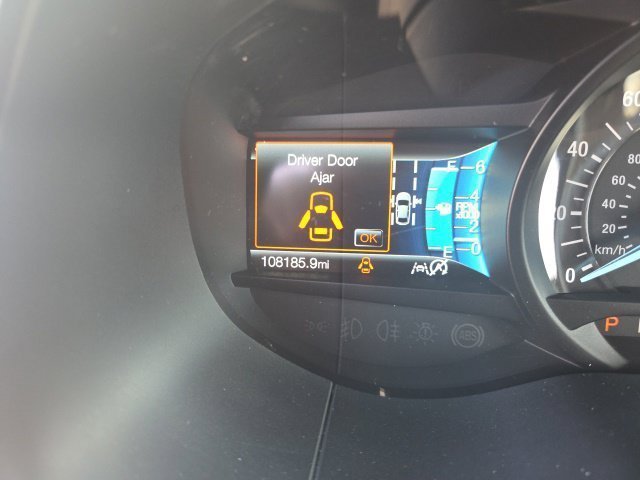 Used 2022 Ford Edge SEL AWD/4WD image 10