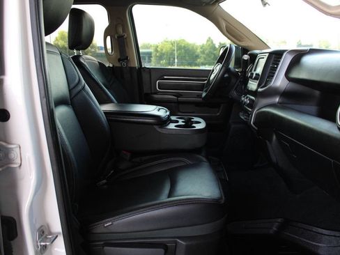 Used 2019 RAM 2500 Big Horn AWD/4WD image 14