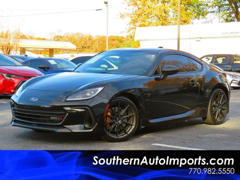 Used 2024 Subaru BRZ tS image 1