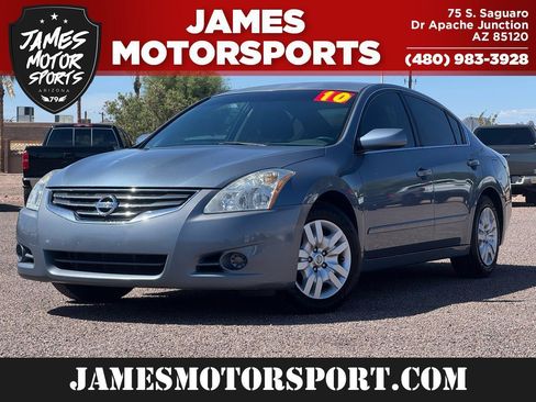 Used 2010 Nissan Altima 2.5 S FWD image 1