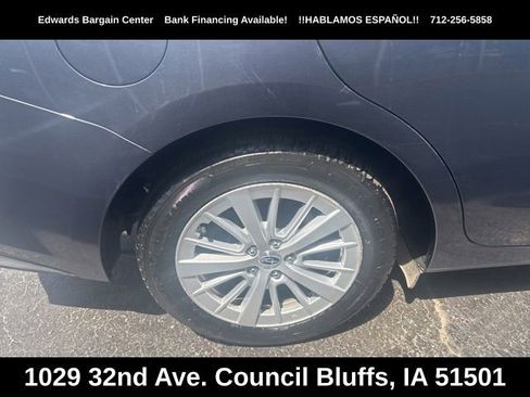 Used 2017 Subaru Impreza 2.0i Premium AWD/4WD image 8