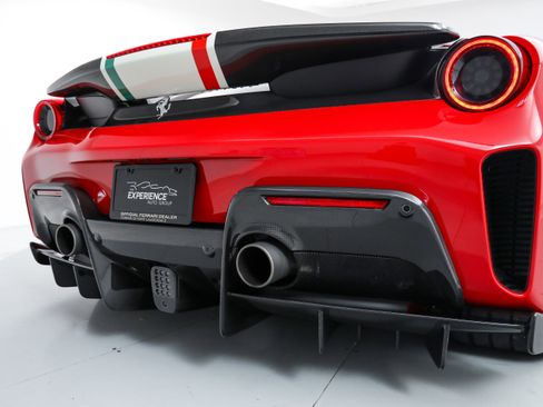 Certified 2020 Ferrari 488 Pista Coupe image 23