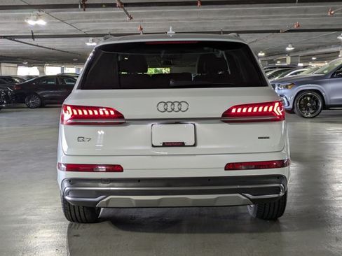 Used 2022 Audi Q7 2.0T Premium w/ Convenience Package AWD/4WD image 6