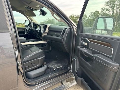 Certified 2024 RAM 2500 Laramie AWD/4WD image 12