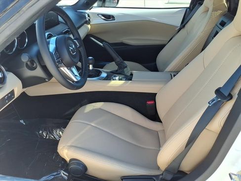 New 2025 MAZDA MX-5 Miata Grand Touring image 16