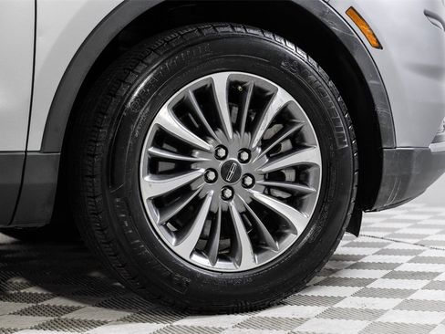 Used 2023 Lincoln Nautilus Reserve image 61