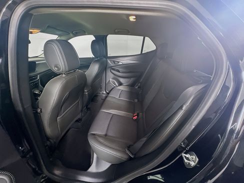 Used 2025 Buick Encore GX Preferred image 28