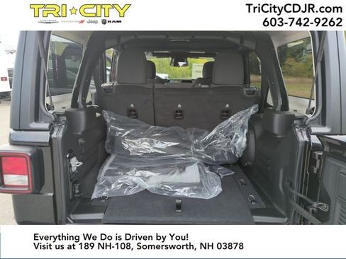 New 2026 Jeep Wrangler Sport S image 22