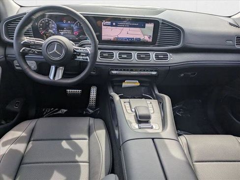 New 2026 Mercedes-Benz GLS 450 4MATIC image 17