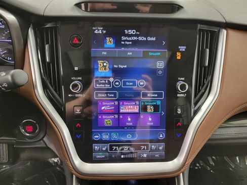 Used 2021 Subaru Outback Touring w/ Popular Package #2 image 8