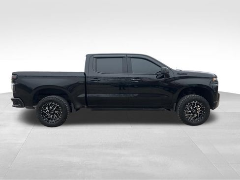 Used 2021 Chevrolet Silverado 1500 LT Trail Boss w/ Convenience Package II AWD/4WD image 9