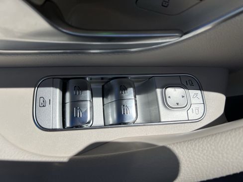 Certified 2026 Mercedes-Benz GLE 350 4MATIC image 15