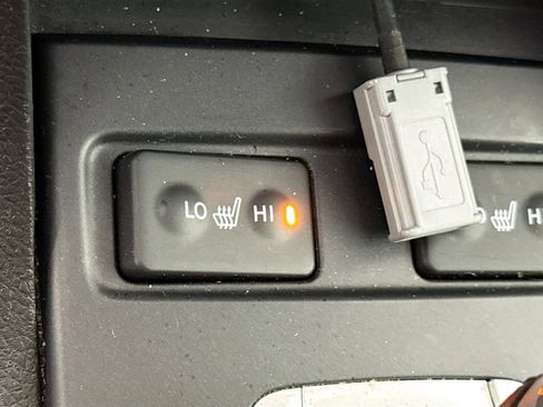 Used 2018 Acura ILX image 19