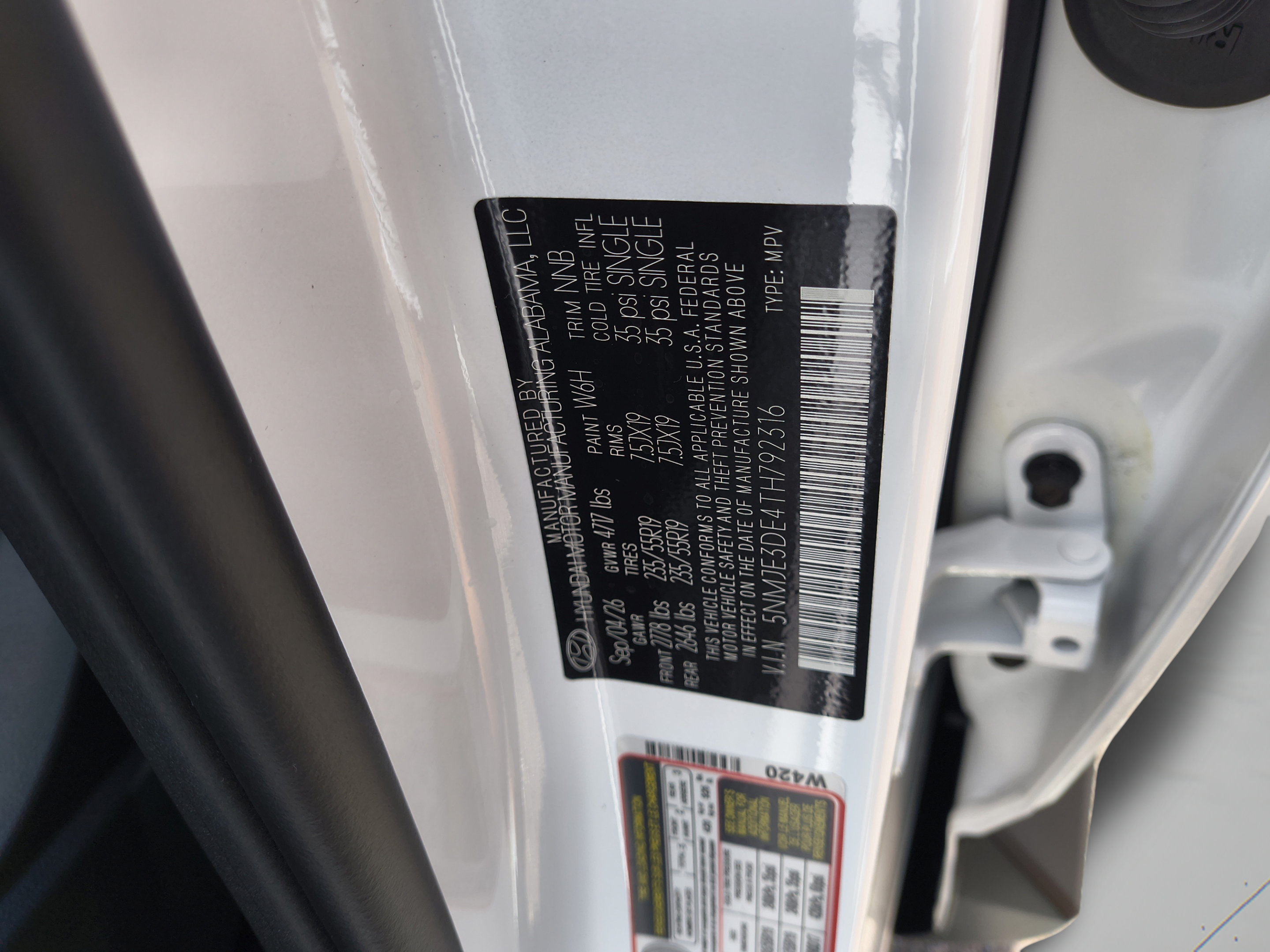 New 2026 Hyundai Tucson Limited w/ Tow & Go Package FWD image 36