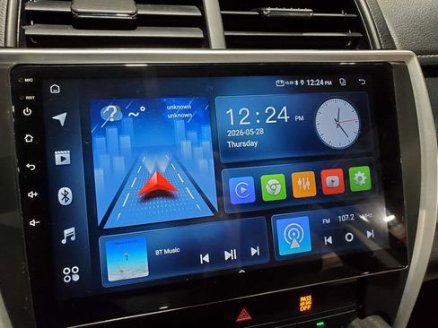 Used 2017 Toyota Camry SE FWD image 26