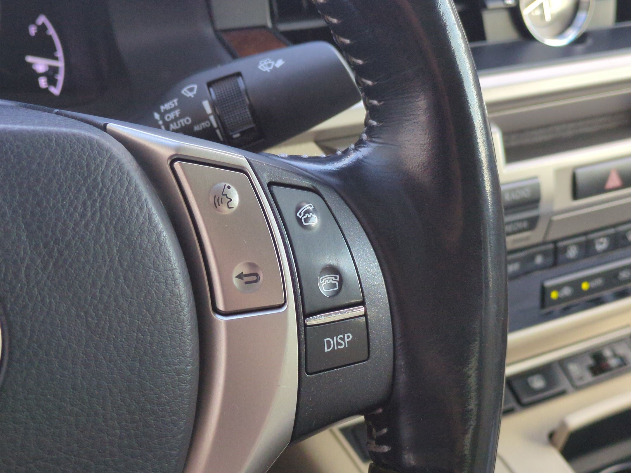 Used 2015 Lexus ES 350 w/ Luxury Package FWD image 20
