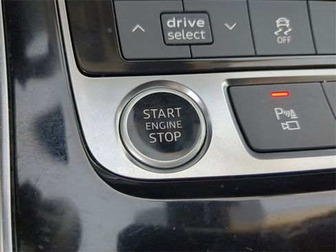 Used 2024 Audi Q7 2.0T Premium Plus image 33