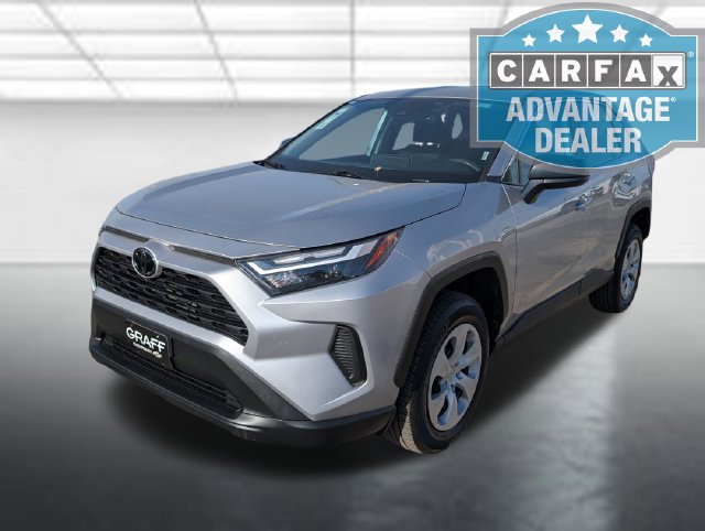 Used 2025 Toyota RAV4 LE AWD/4WD image 23